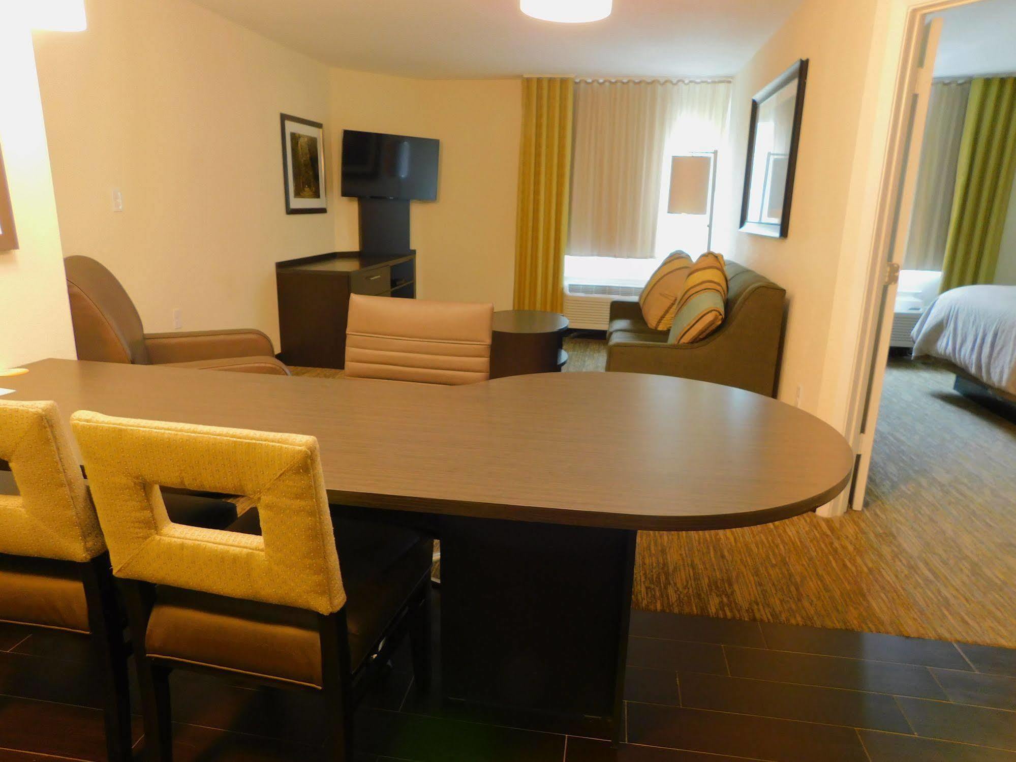 Candlewood Suites San Antonio Airport By Ihg Екстериор снимка